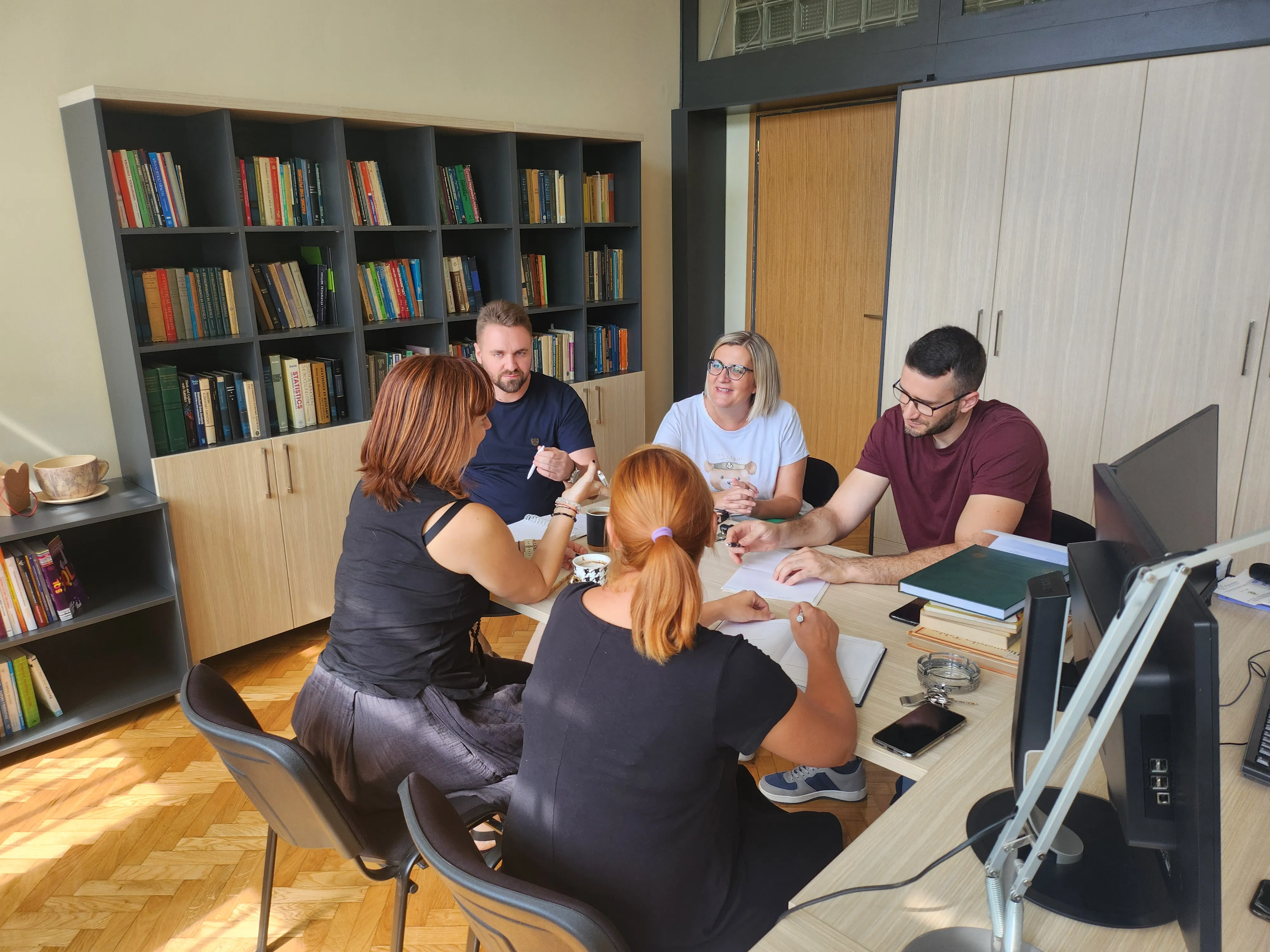 radni sastanak viafarm tima